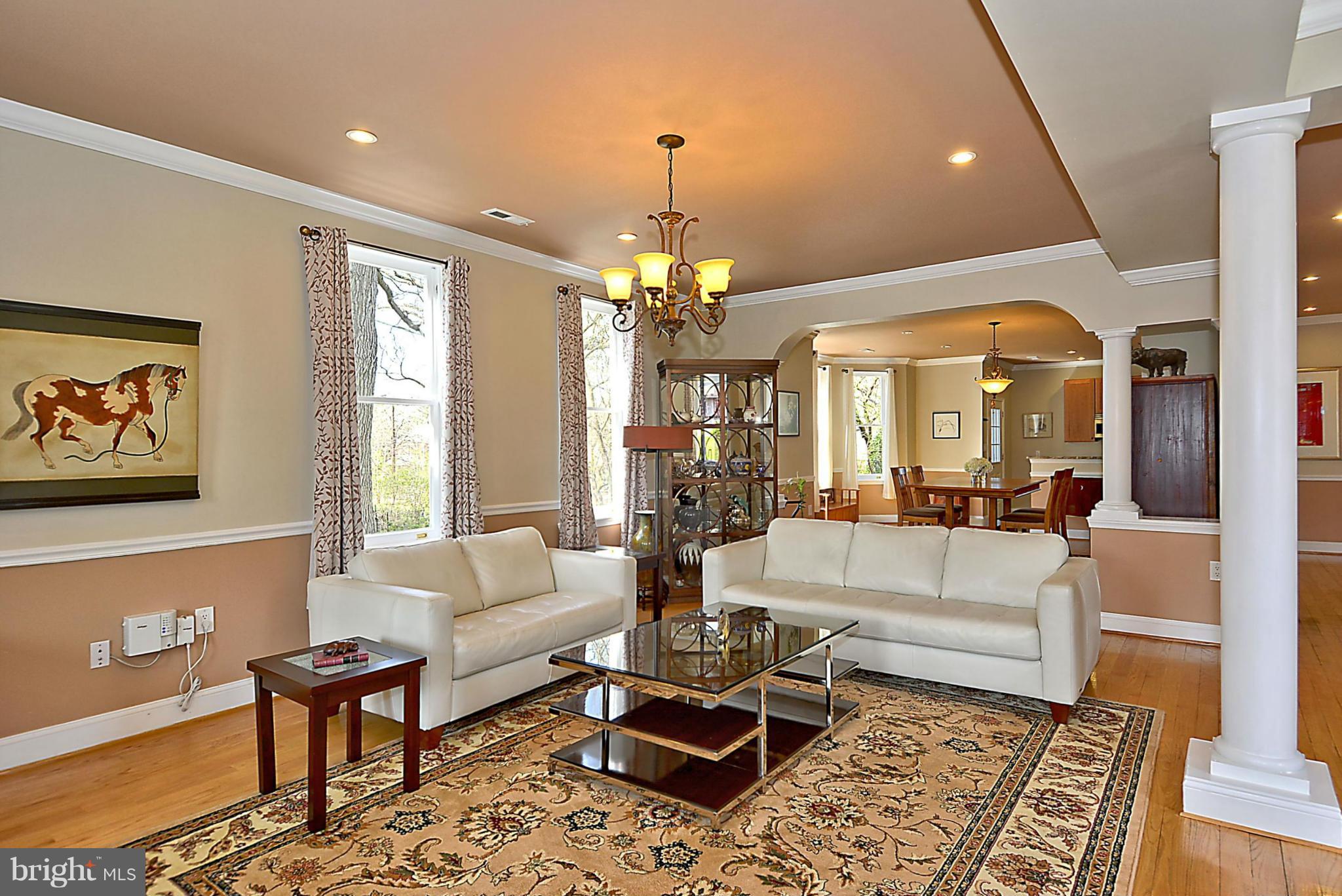 7220 Blair Road Northwest Washington, DC 20012 - Photo 4 of 30 Living Room