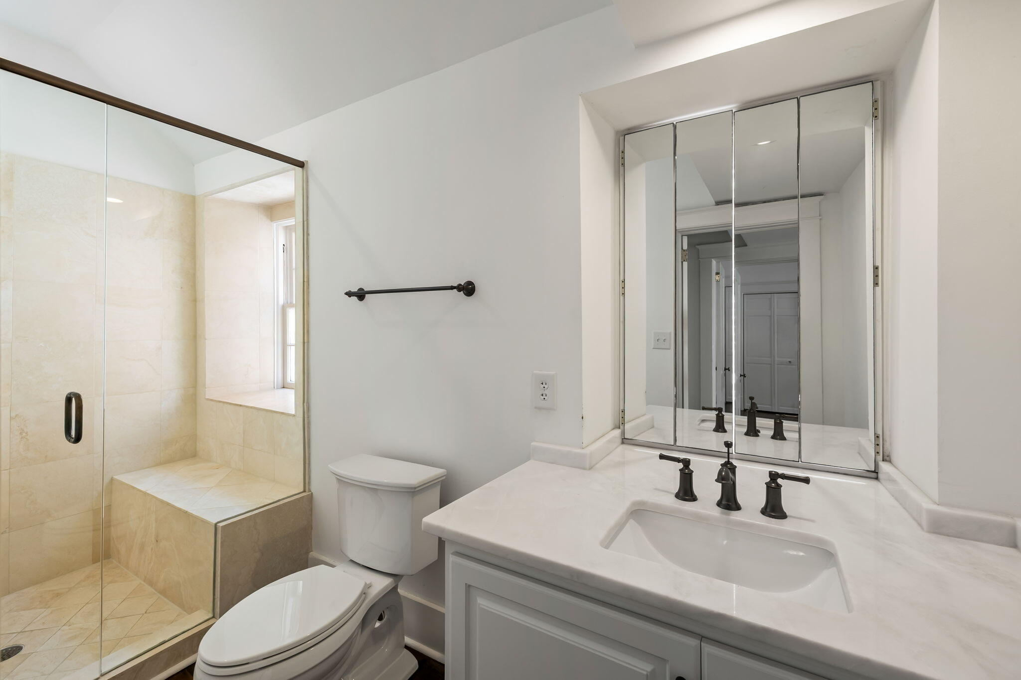 8 Elliott Street Charleston, SC 29401 - Photo 12 of 19 12-web-or-mls-8 Elliott St CoastalRE-8