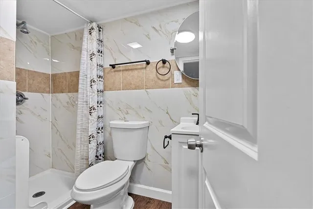 $645,000 | 7522 Mackey Street, Overland Park, KS 66204