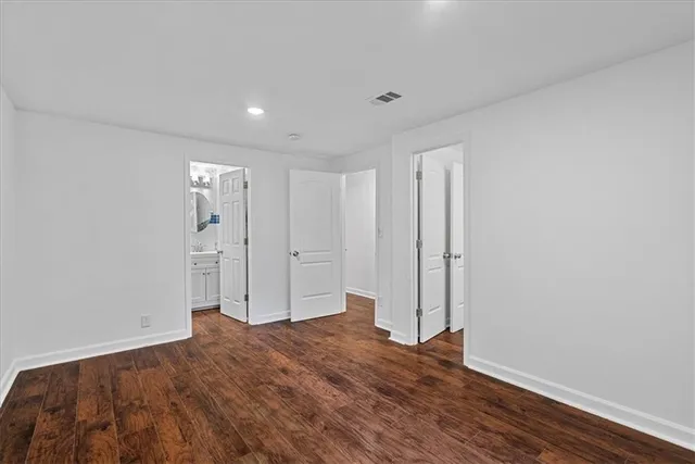 $645,000 | 7522 Mackey Street, Overland Park, KS 66204