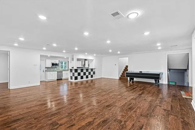 $645,000 | 7522 Mackey Street, Overland Park, KS 66204