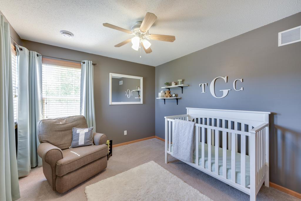 6711 Folkestone Road Apple Valley, MN 55124 - Photo 15 of 20 Gallery Image 15