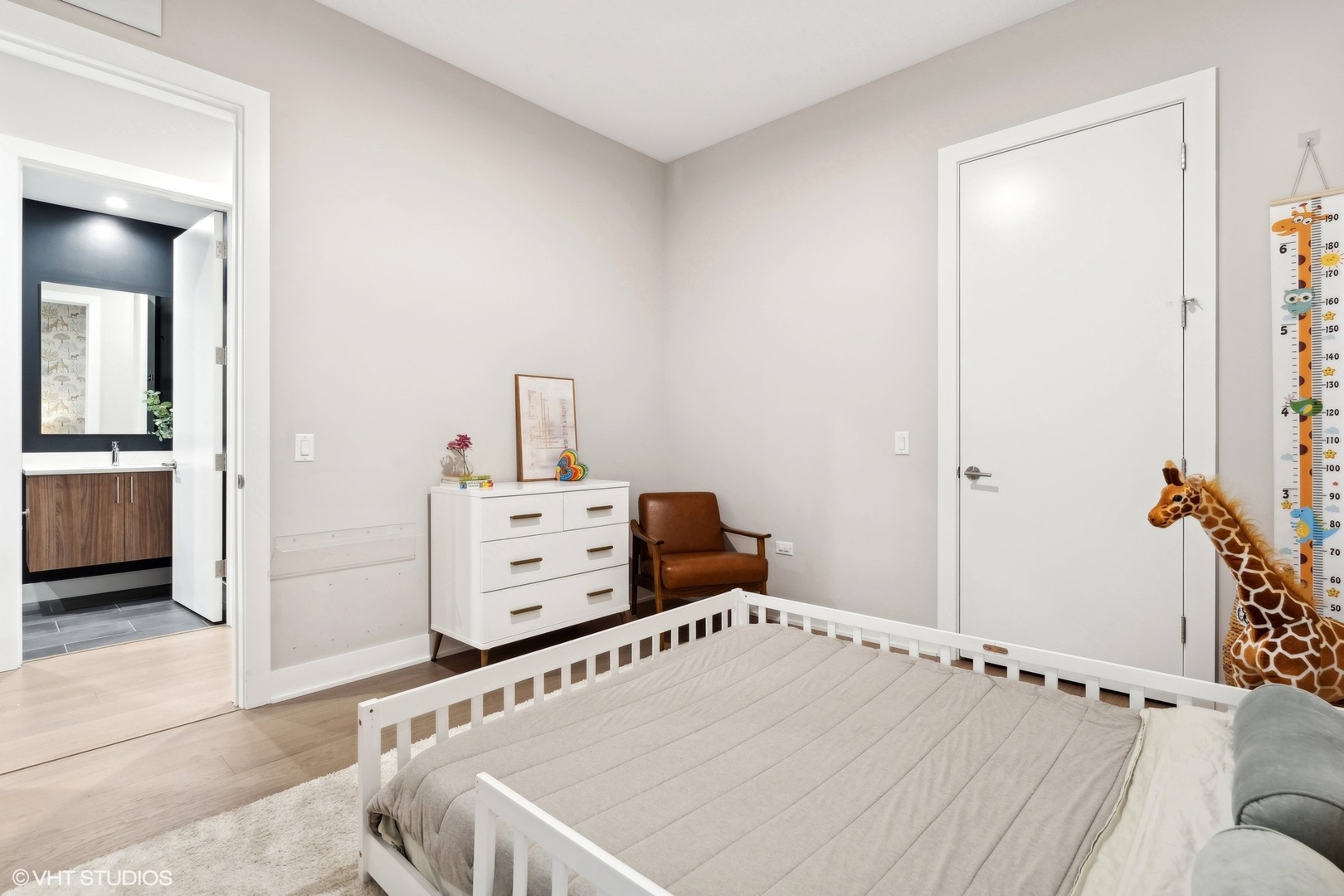 313 South Racine Avenue, Unit 3D Chicago, IL 60607 - Photo 34 of 42