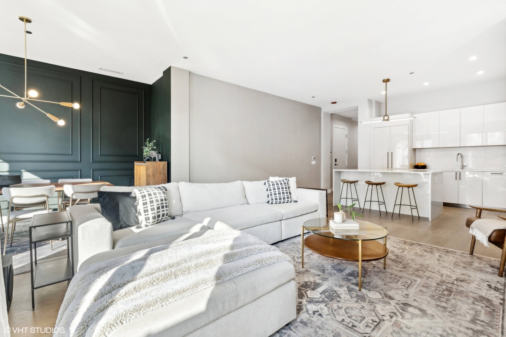 313 South Racine Avenue, Unit 3D Chicago, IL 60607 - Photo 9 of 42