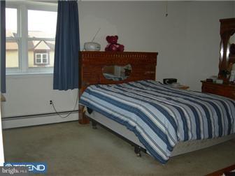 1602 Walnut Ridge Drive Pottstown, PA 19464 - Photo 7 of 12 Bedroom - Main