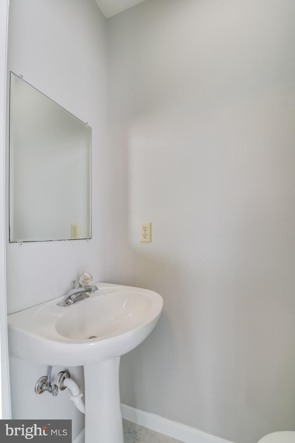 767 Judith Road Hartly, DE 19953 - Photo 23 of 34 1/2 bath in the laundry room