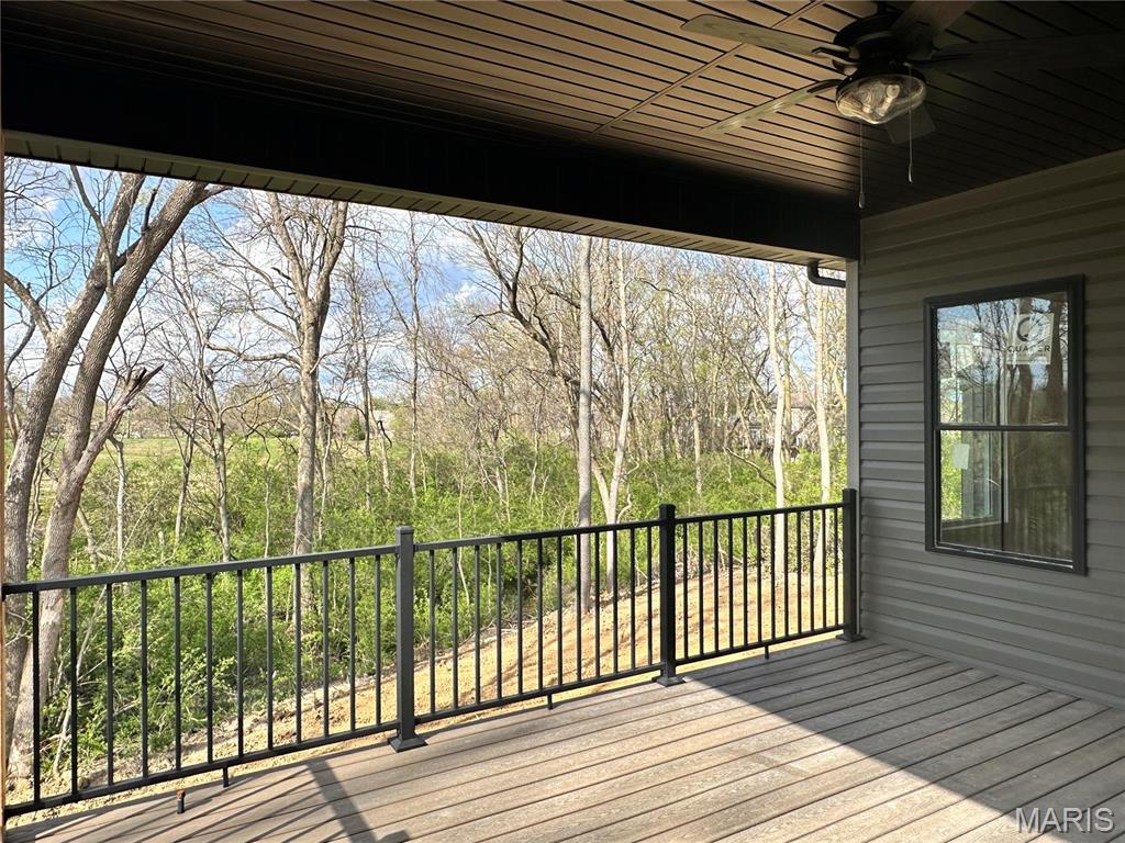 632 Glendale Drive Troy, IL 62294 - Photo 3 of 43