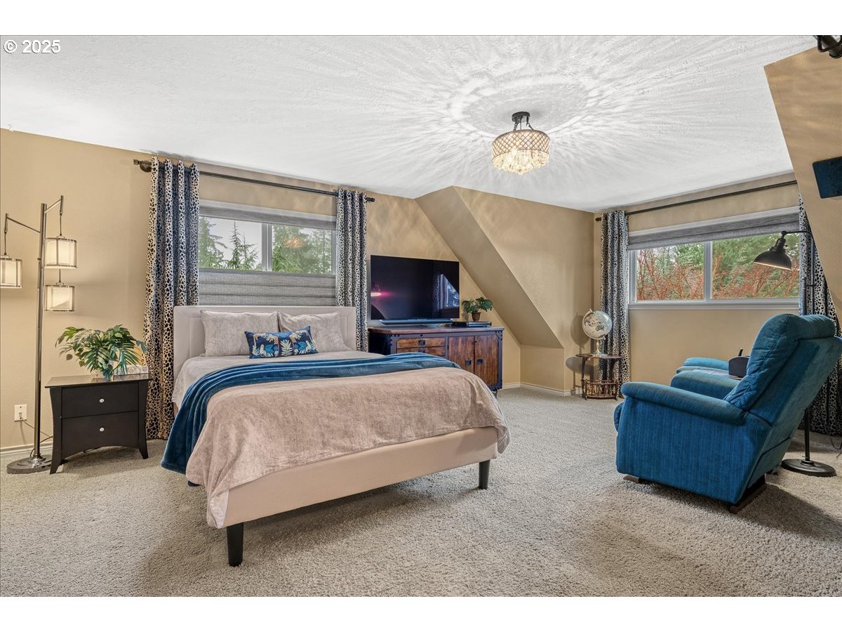 5225 Forest Ridge Road Northeast Silverton, OR 97381 - Photo 22 of 35 Gallery Image 22