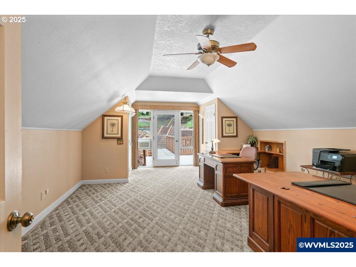5225 Forest Ridge Road Northeast Silverton, OR 97381 - Photo 25 of 35 Gallery Image 25