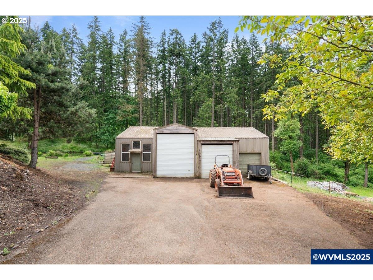 5225 Forest Ridge Road Northeast Silverton, OR 97381 - Photo 32 of 35 Gallery Image 32