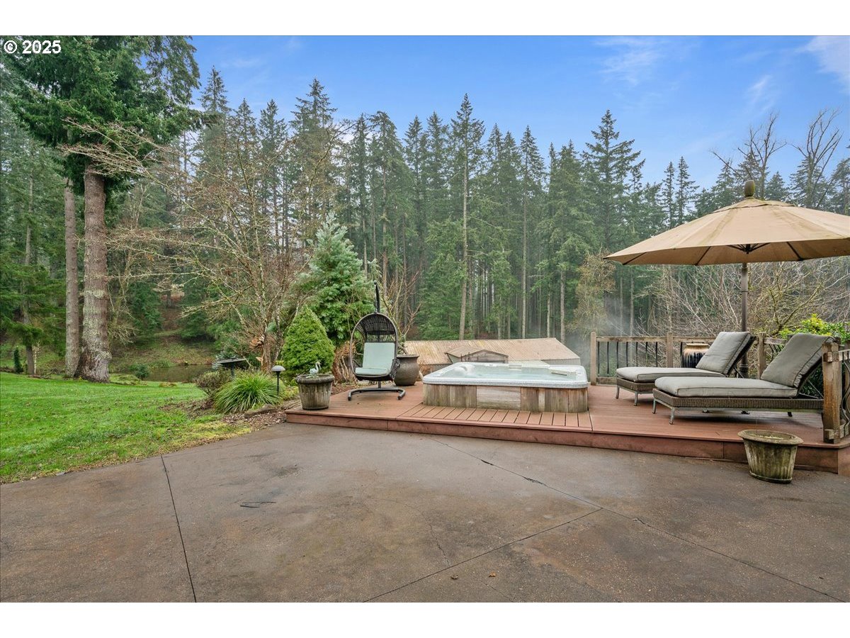 5225 Forest Ridge Road Northeast Silverton, OR 97381 - Photo 5 of 35 Gallery Image 5