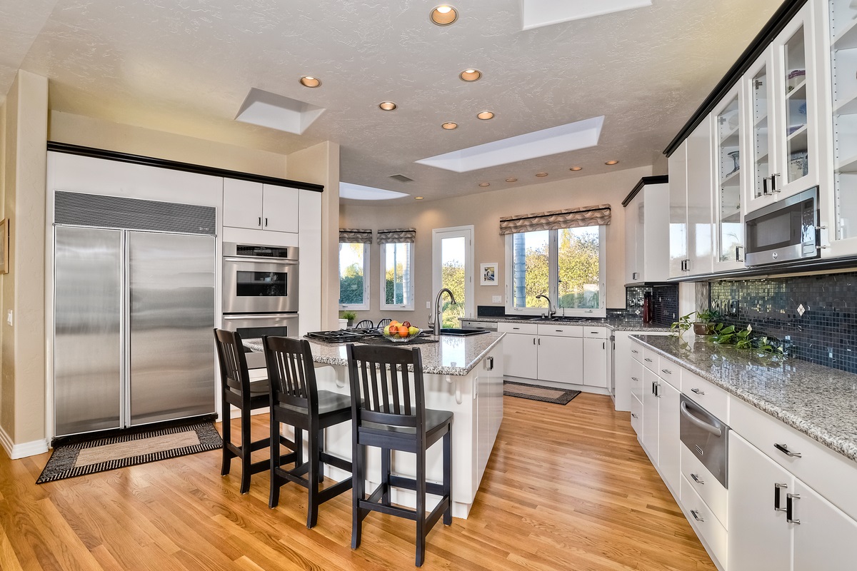 13397 Old Winery Road Poway, CA 92064 - Photo 5 of 25