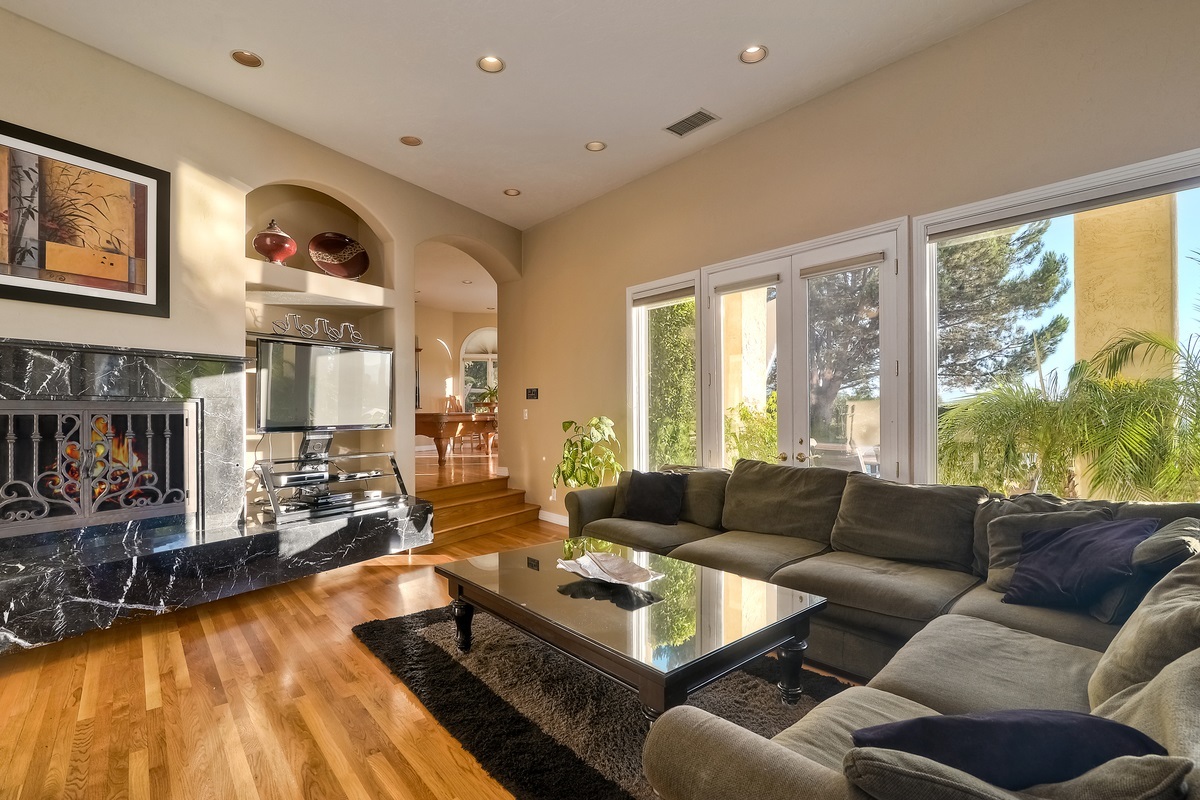13397 Old Winery Road Poway, CA 92064 - Photo 7 of 25
