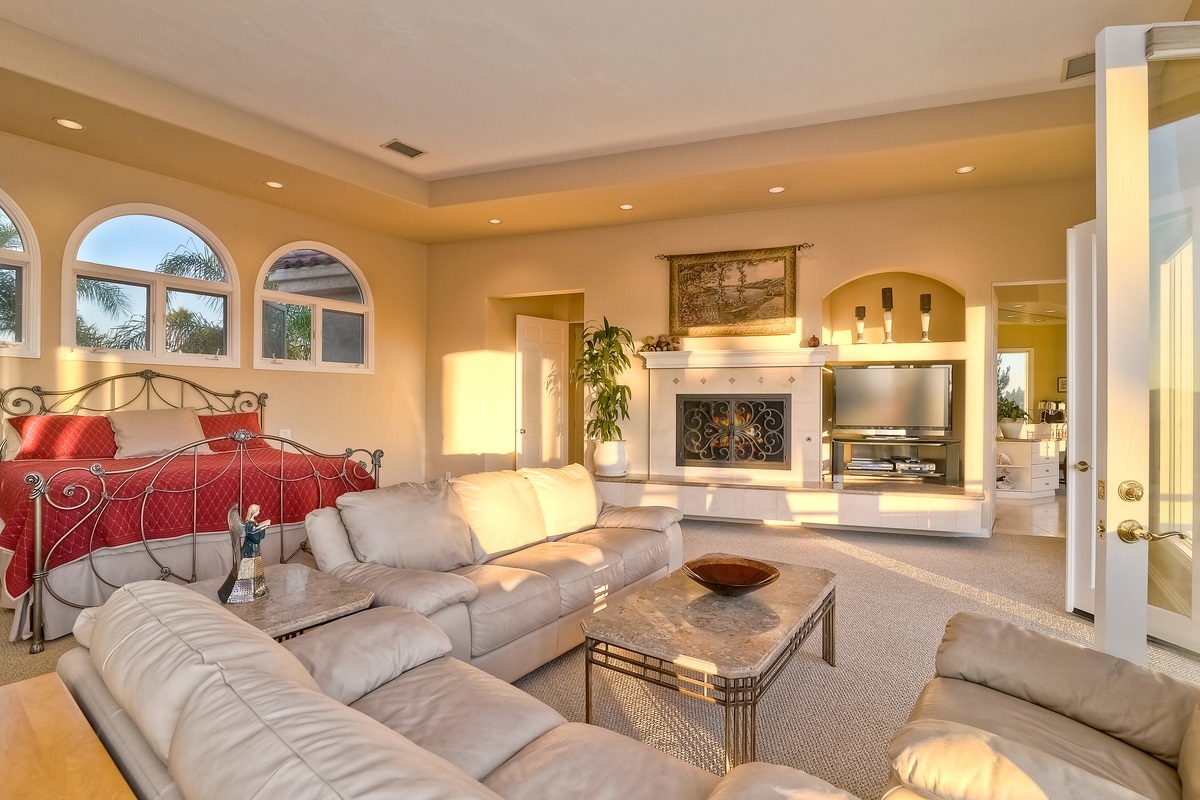 13397 Old Winery Road Poway, CA 92064 - Photo 9 of 25