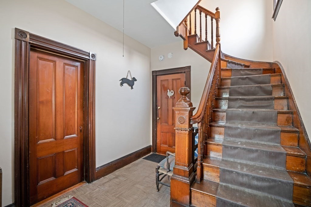 39 Goldsmith Street Boston, MA 02130 - Photo 4 of 41 Gallery Image 4