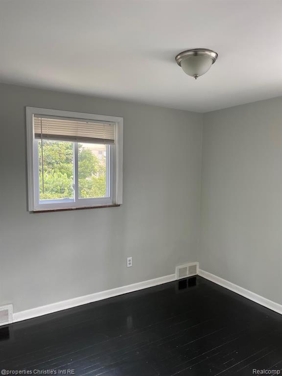 3445 Harvard Road Detroit, MI 48224 - Photo 12 of 13