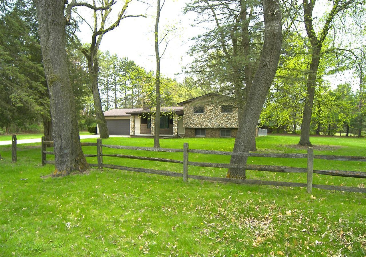 10275 North Webster Road Clio, MI 48420 - Photo 2 of 25 21446634-1.JPG