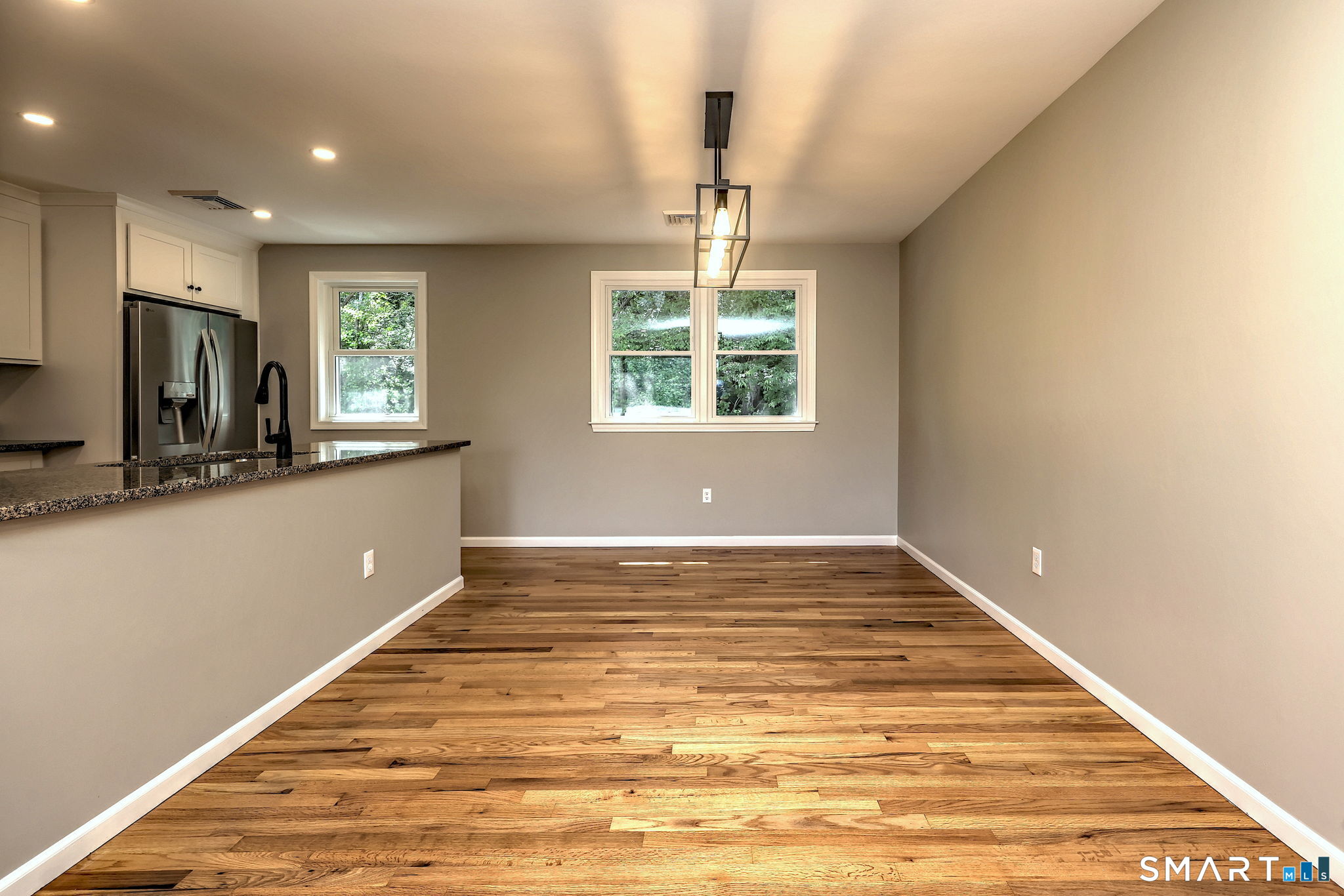 210 Cloudland Road North Haven, CT 06473 - Photo 16 of 40