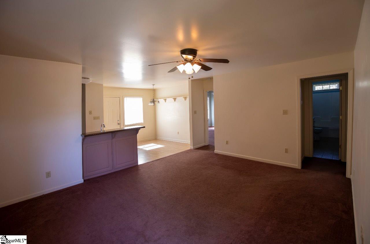 117 Heath Hill Road Duncan, SC 29334 - Photo 3 of 32 Gallery Image 3