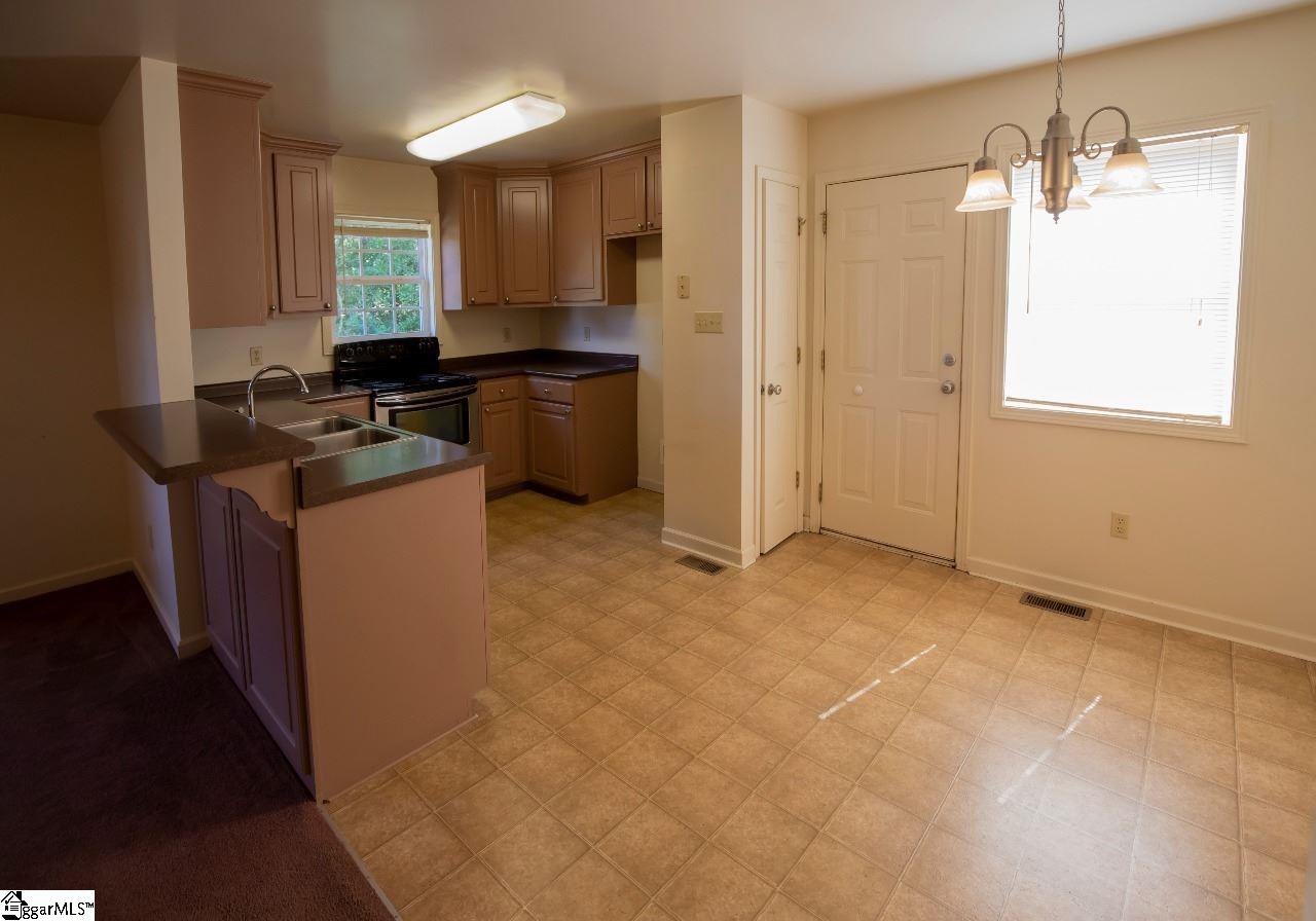 117 Heath Hill Road Duncan, SC 29334 - Photo 8 of 32 Gallery Image 8