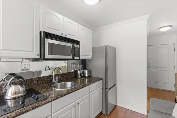 $339,000 | 1021 Scott Street, Unit 122, San Diego, CA 92106