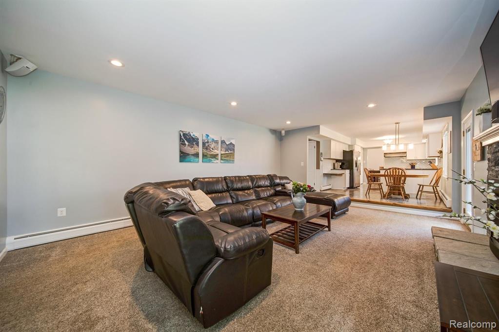 35888 Springvale Street Farmington Hills, MI 48331 - Photo 13 of 35