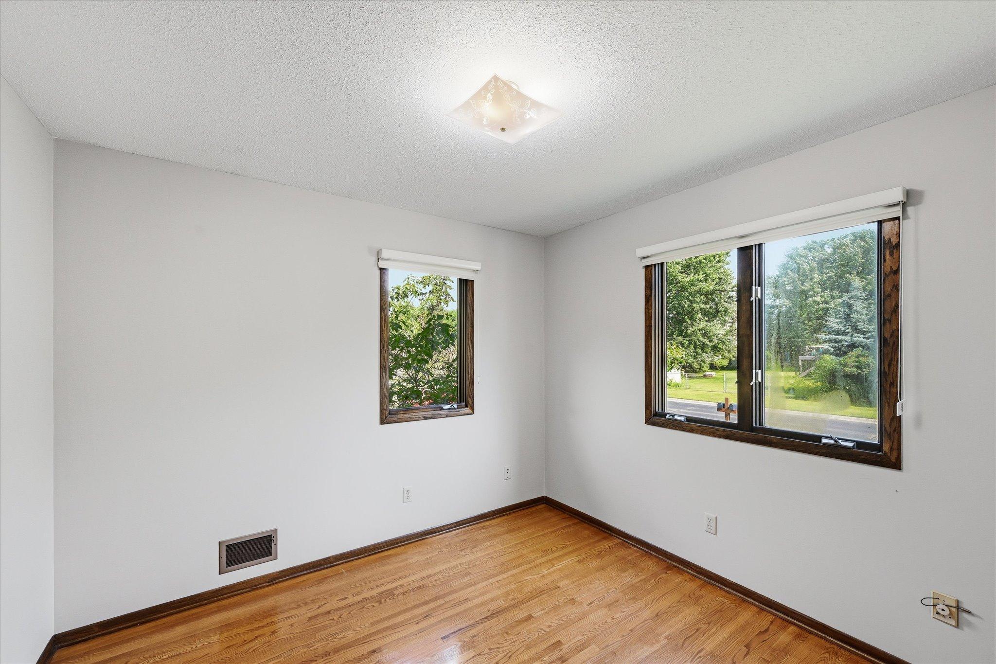 2516 Ridge Lane Mounds View, MN 55112 - Photo 46 of 73