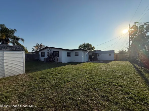 $2,400 | 2695 Kefauver Street, Melbourne, FL 32935