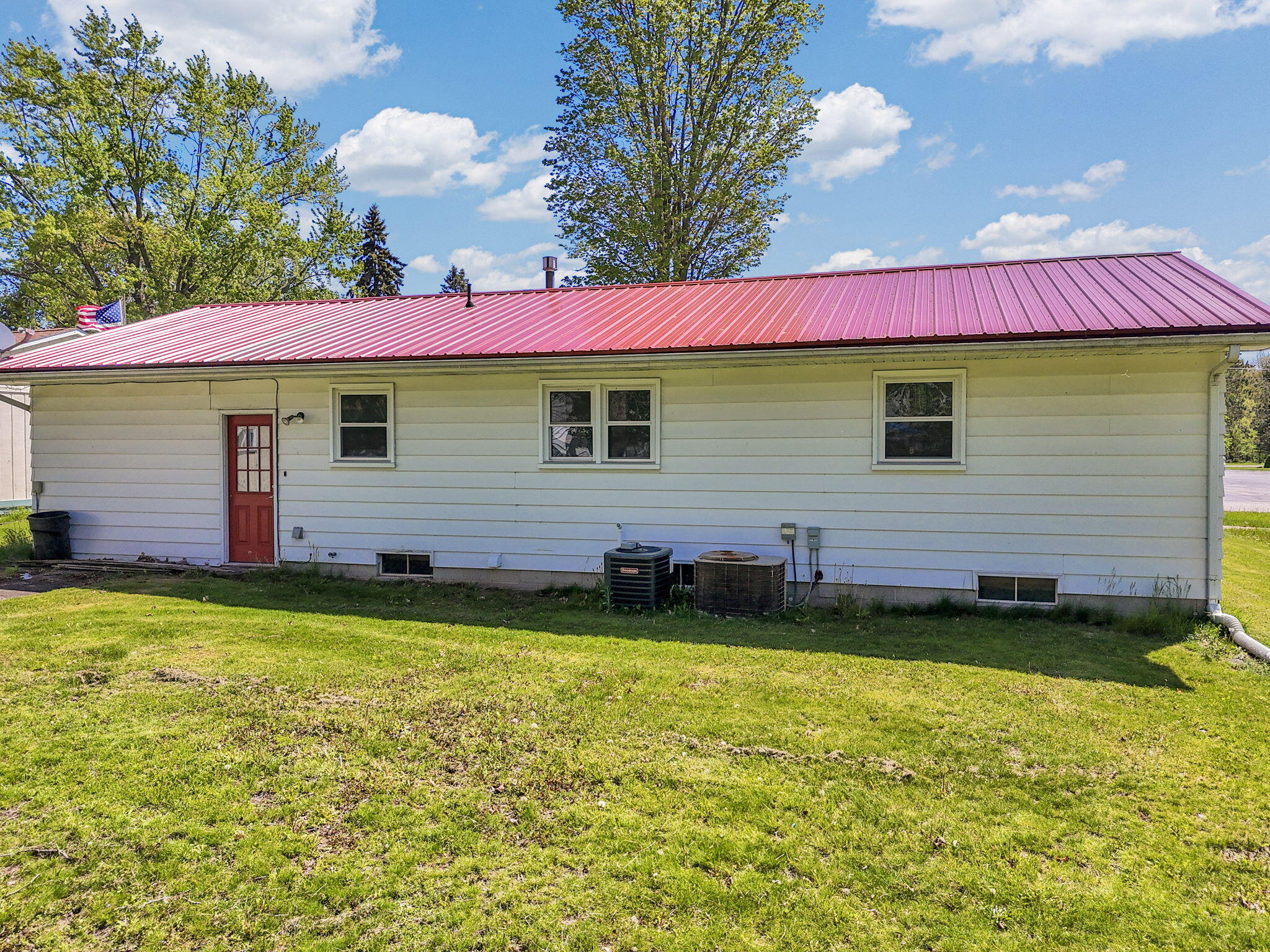 302 South Gladwin Road Lake City, MI 49651 - Photo 28 of 31 DJI_20260520161753_0338_D
