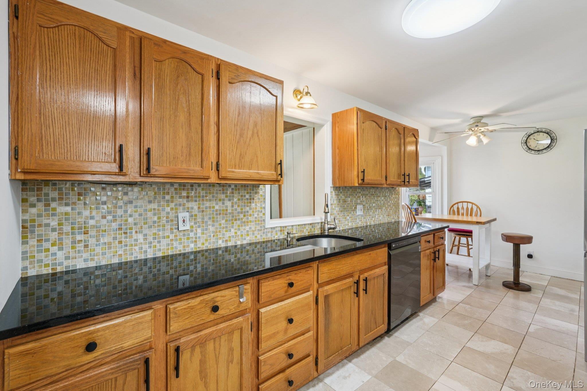 254 Congers Road New City, NY 10956 - Photo 10 of 36