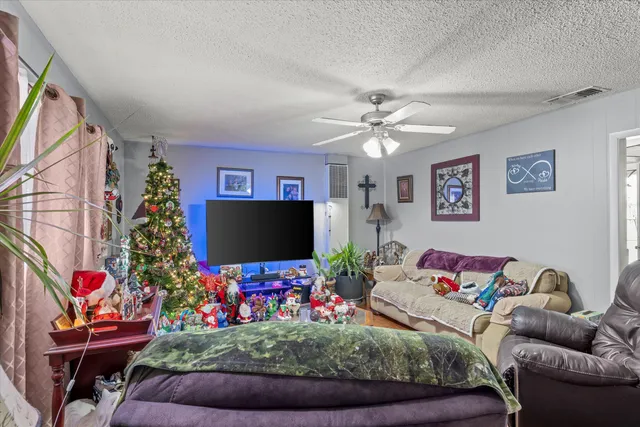 $105,000 | 805 Ave C, Levelland, TX 79336