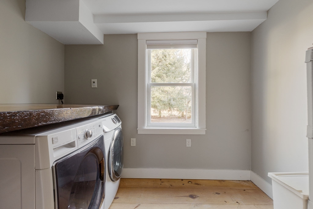 124 Tower Road Lincoln, MA 01773 - Photo 19 of 33