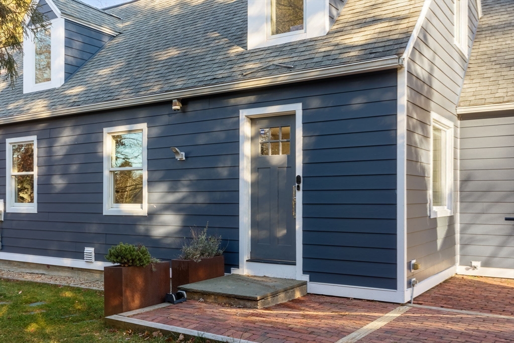 124 Tower Road Lincoln, MA 01773 - Photo 21 of 33