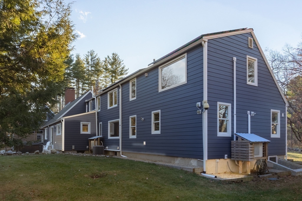 124 Tower Road Lincoln, MA 01773 - Photo 25 of 33