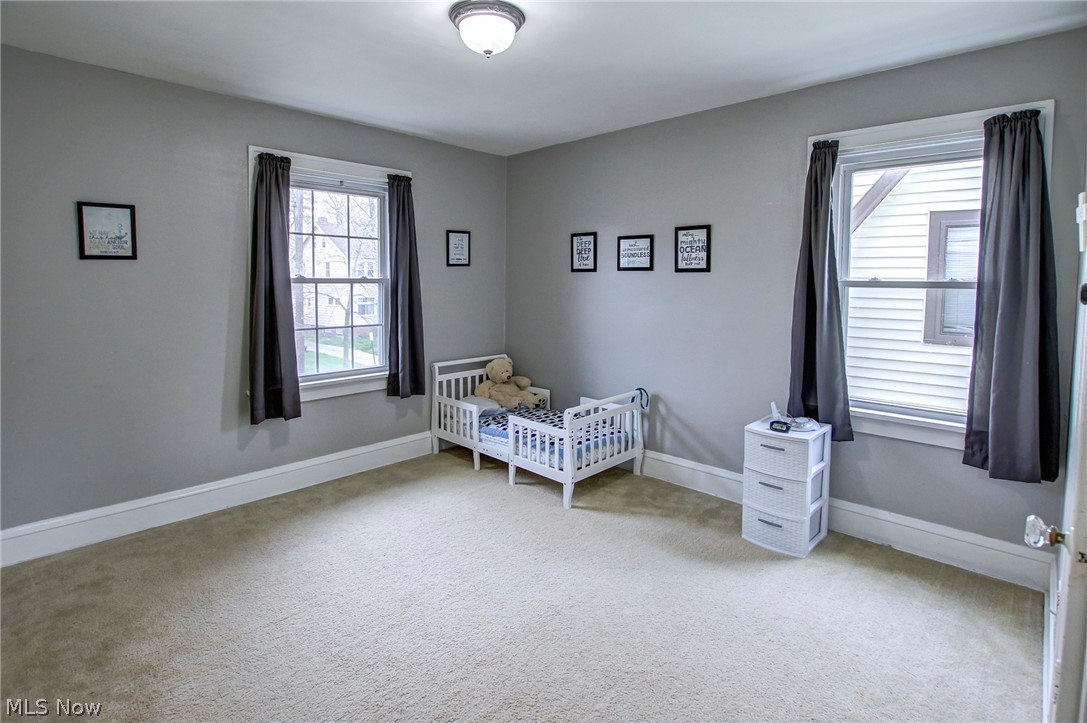 1040 Roanoke Road Cleveland Heights, OH 44121 - Photo 19 of 35