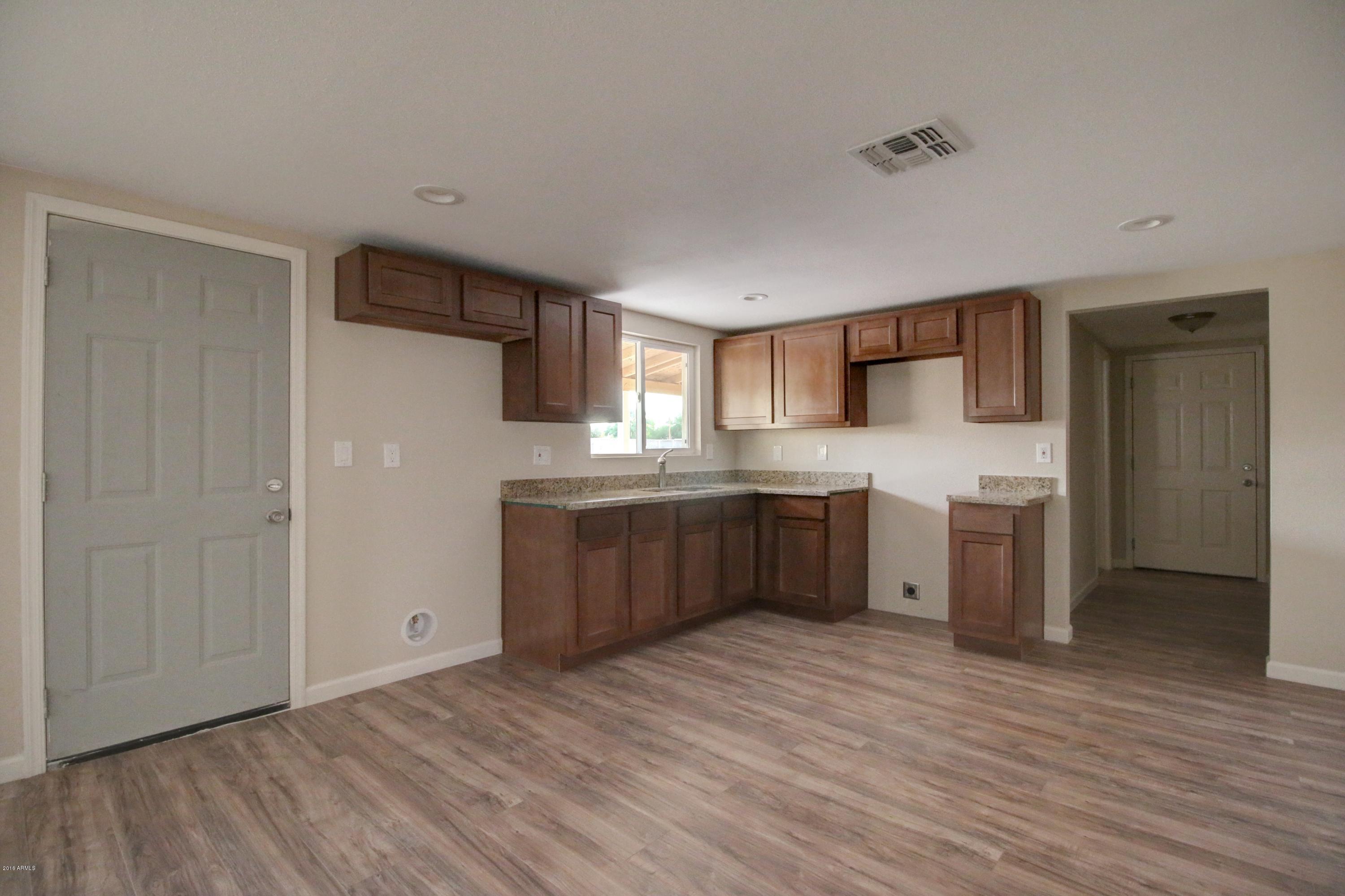 643 West Chipman Road Phoenix, AZ 85041 - Photo 8 of 16 chipman-5