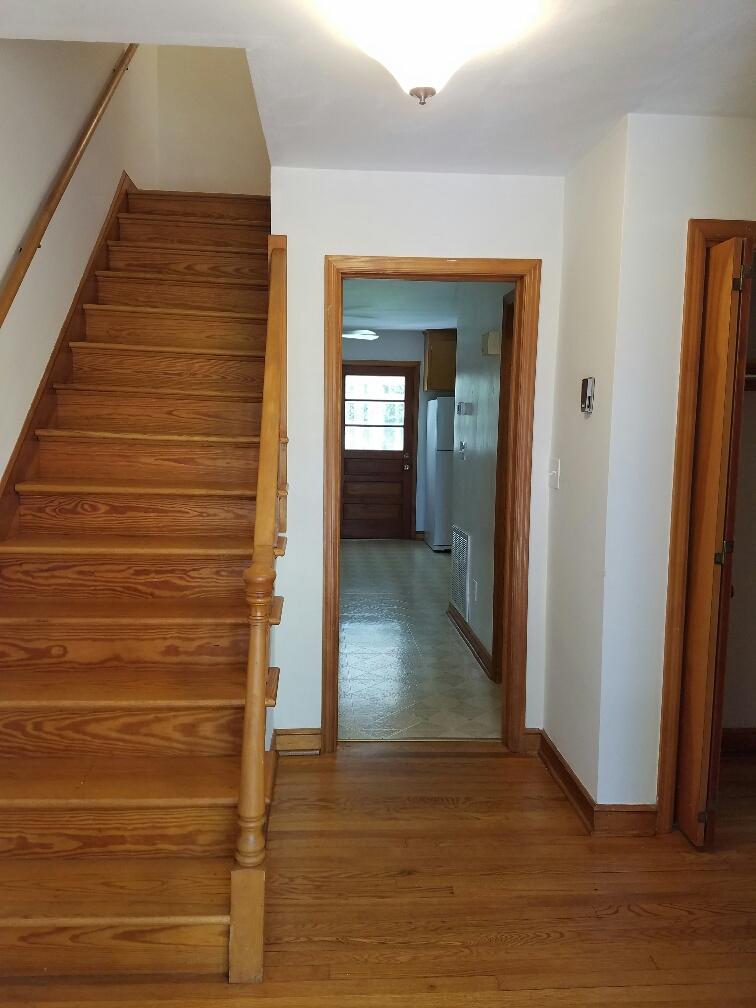 1298 Longview Road Roanoke, VA 24018 - Photo 12 of 41 20170421_131147_resized_1