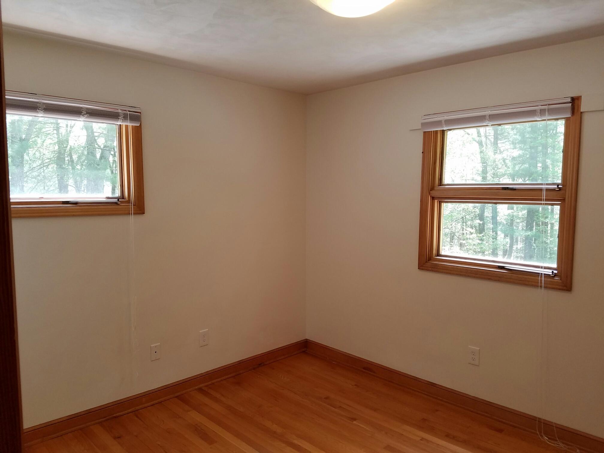 1298 Longview Road Roanoke, VA 24018 - Photo 31 of 41 Bedroom 4