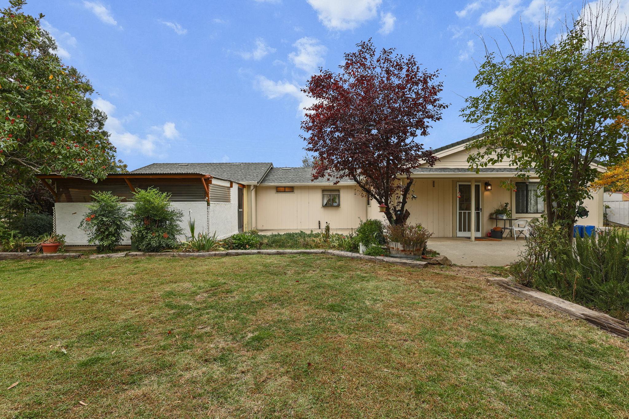 18385 Bowman Road Cottonwood, CA 96022 - Photo 2 of 38 Gallery Image 2