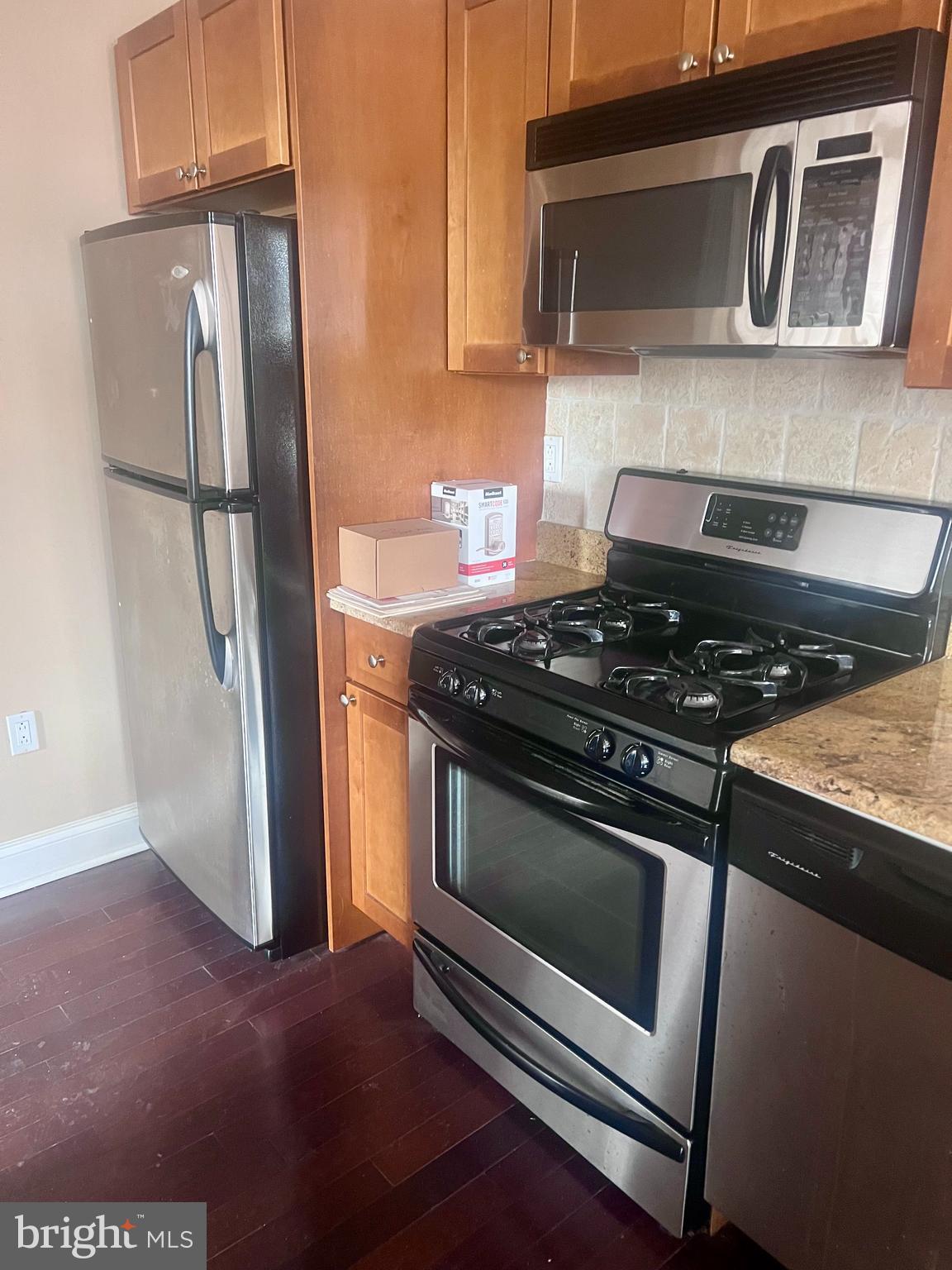 2601 South Colorado Street Philadelphia, PA 19145 - Photo 7 of 9