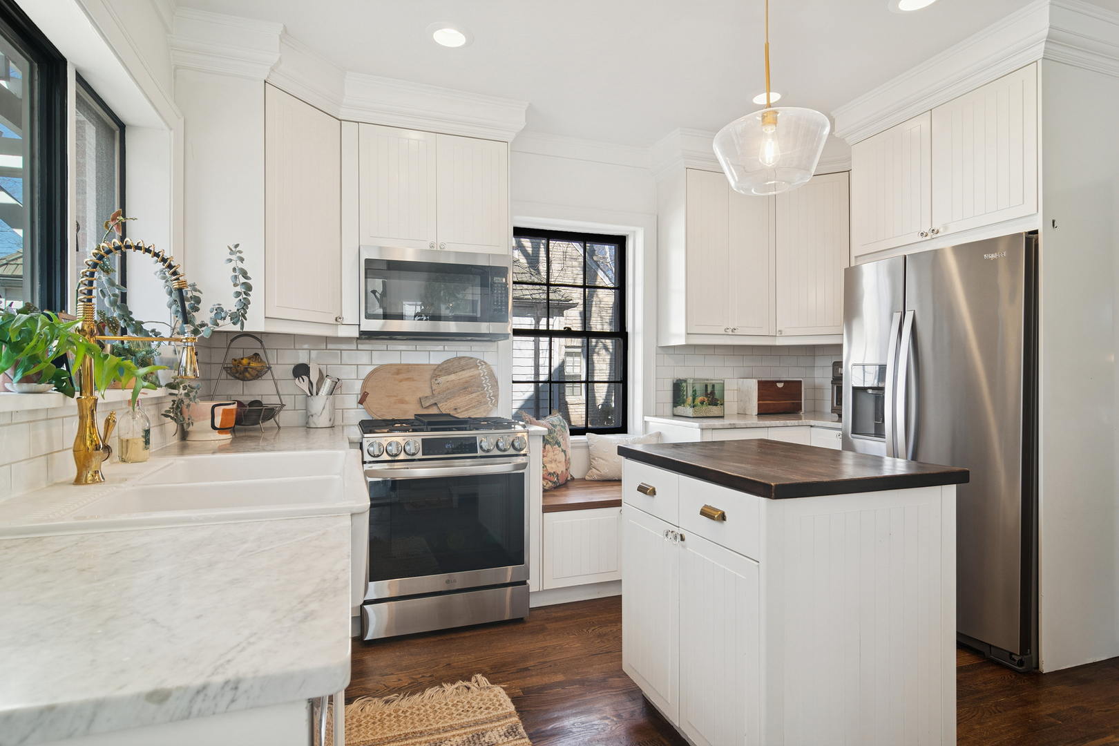 612 Sycamore Road Barrington, IL 60010 - Photo 9 of 34