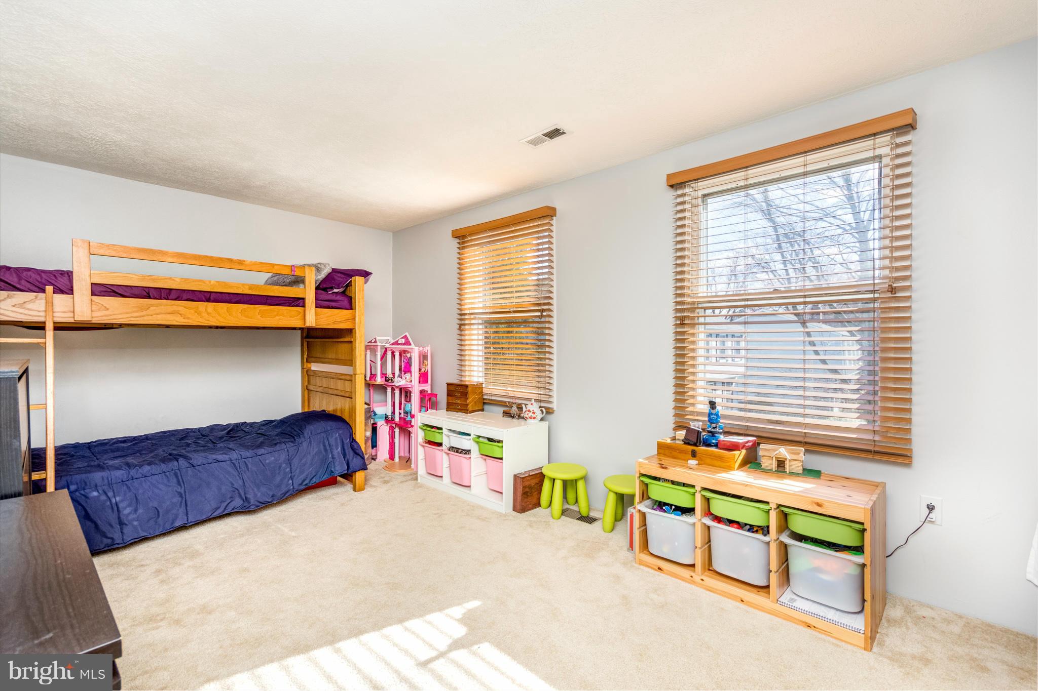 9347 Opal Chain Columbia, MD 21045 - Photo 23 of 30 Bedroom