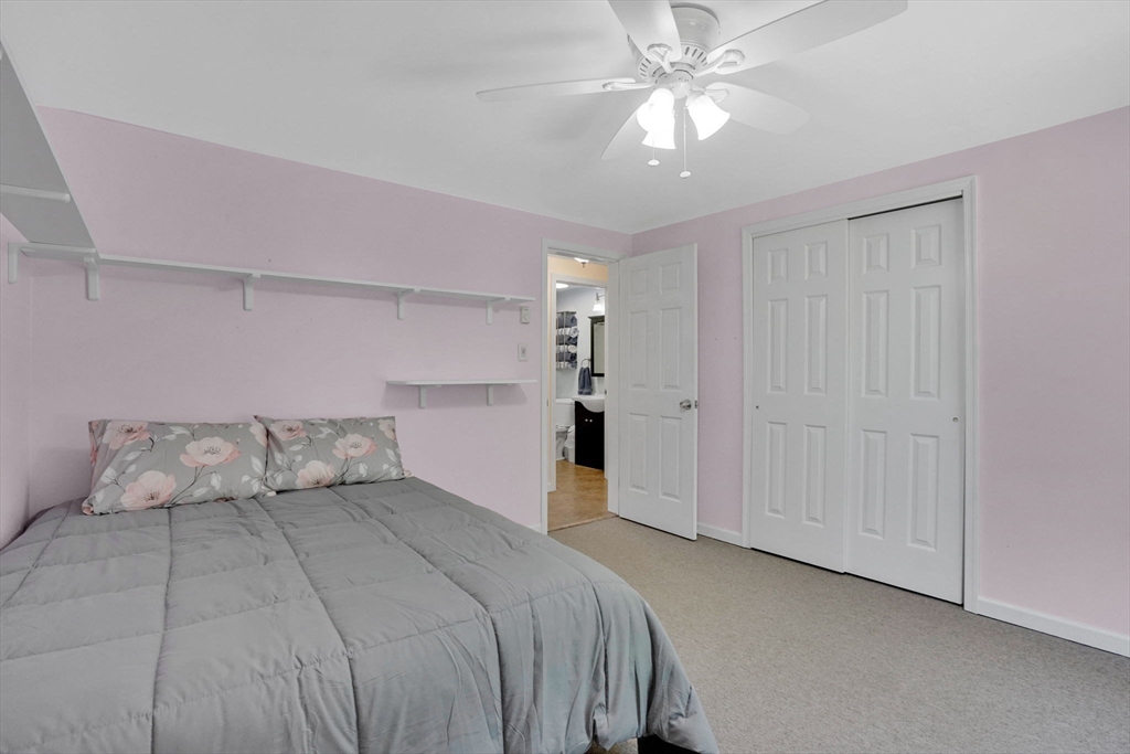 55 Southampton Road Westhampton, MA 01027 - Photo 18 of 38