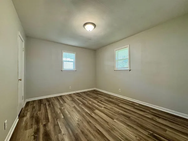 $1,050 | 1014 North Larchmont Drive, Unit B, Chattanooga, TN 37411