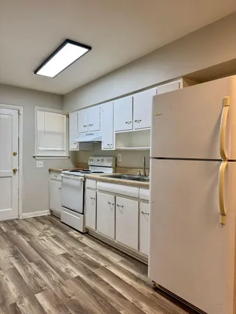 $1,050 | 1014 North Larchmont Drive, Unit B, Chattanooga, TN 37411