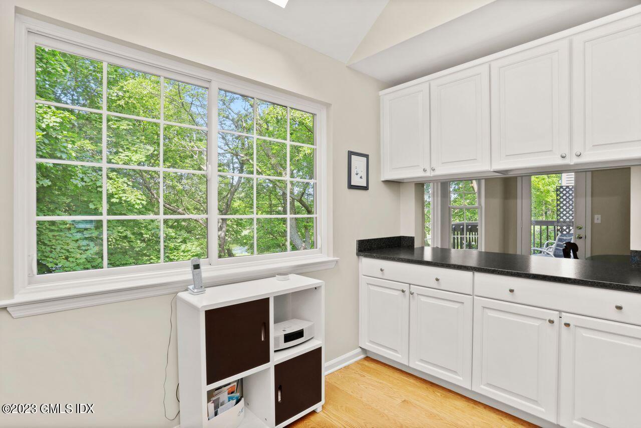 1 Shore Road, Unit 3 Stamford, CT 06902 - Photo 16 of 37