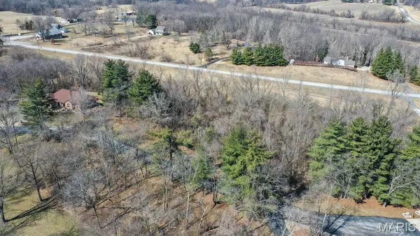 $15,000 | 84 Foxwood Circle, Alton, IL 62002