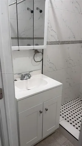 $1,500 | 5245 Northwest 192nd Lane, Unit 1, Miami Gardens, FL 33055