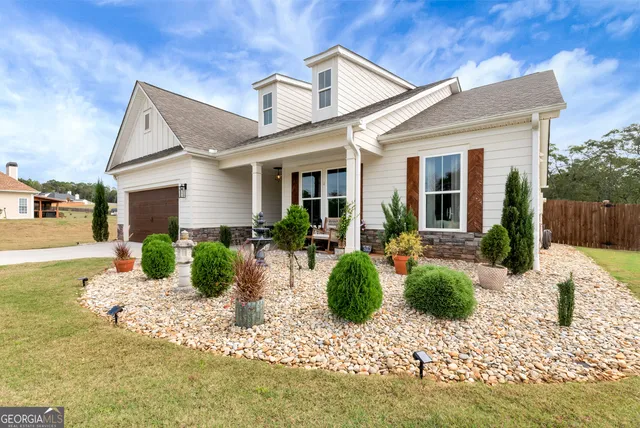 a view of a house with patio