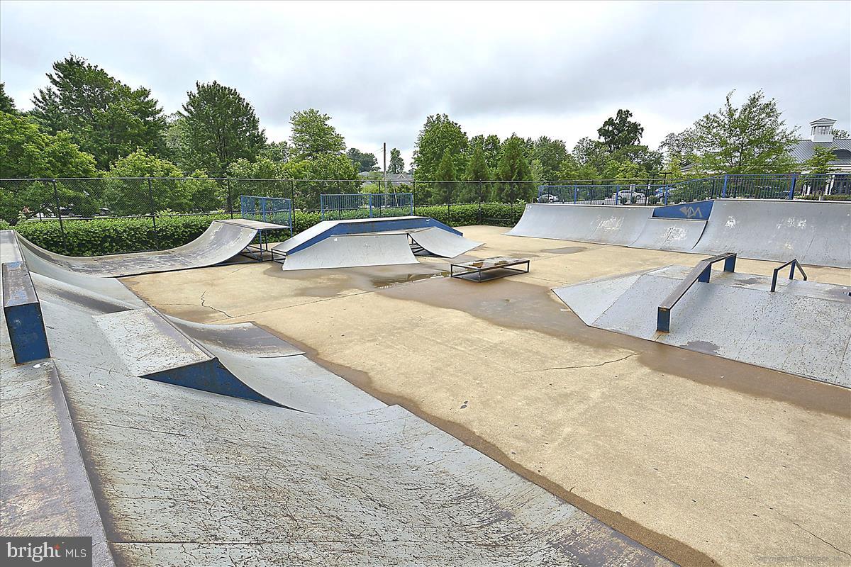 3605 Colony Road Fairfax, VA 22030 - Photo 68 of 78 Van Dyke Skate Park